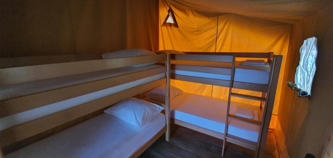Marusina Olive Hills - Glamping & Minicamp Hotel Punat Buitenkant foto