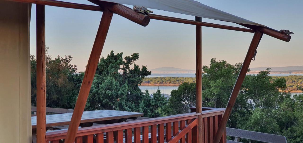 Marusina Olive Hills - Glamping & Minicamp Hotel Punat Buitenkant foto