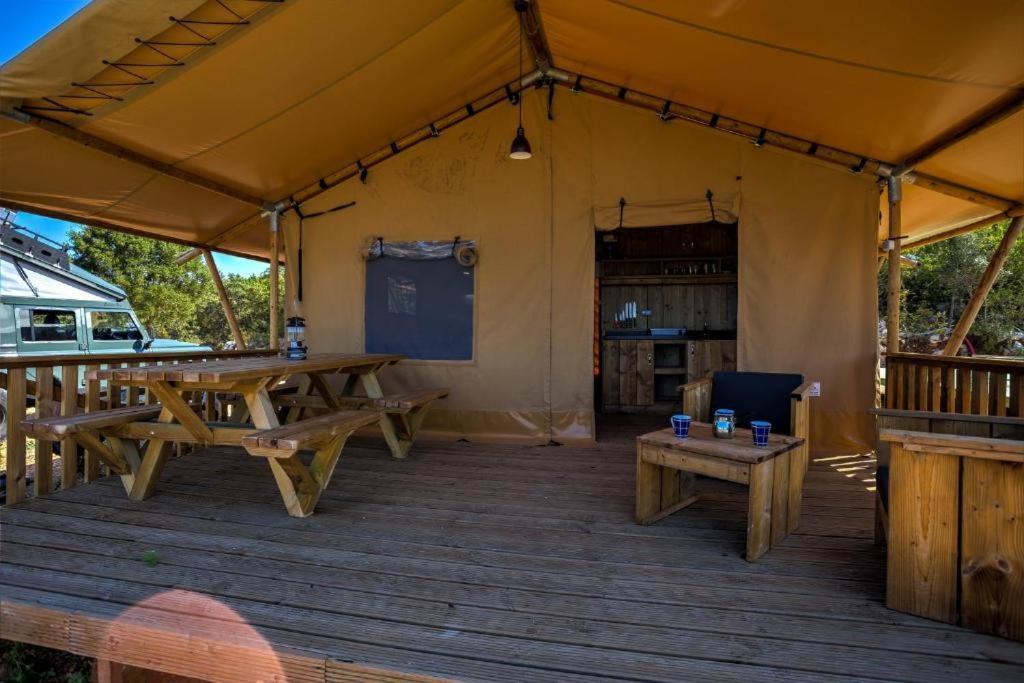 Marusina Olive Hills - Glamping & Minicamp Hotel Punat Buitenkant foto