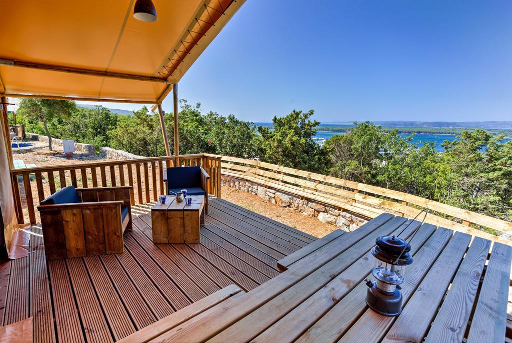 Marusina Olive Hills - Glamping & Minicamp Hotel Punat Buitenkant foto