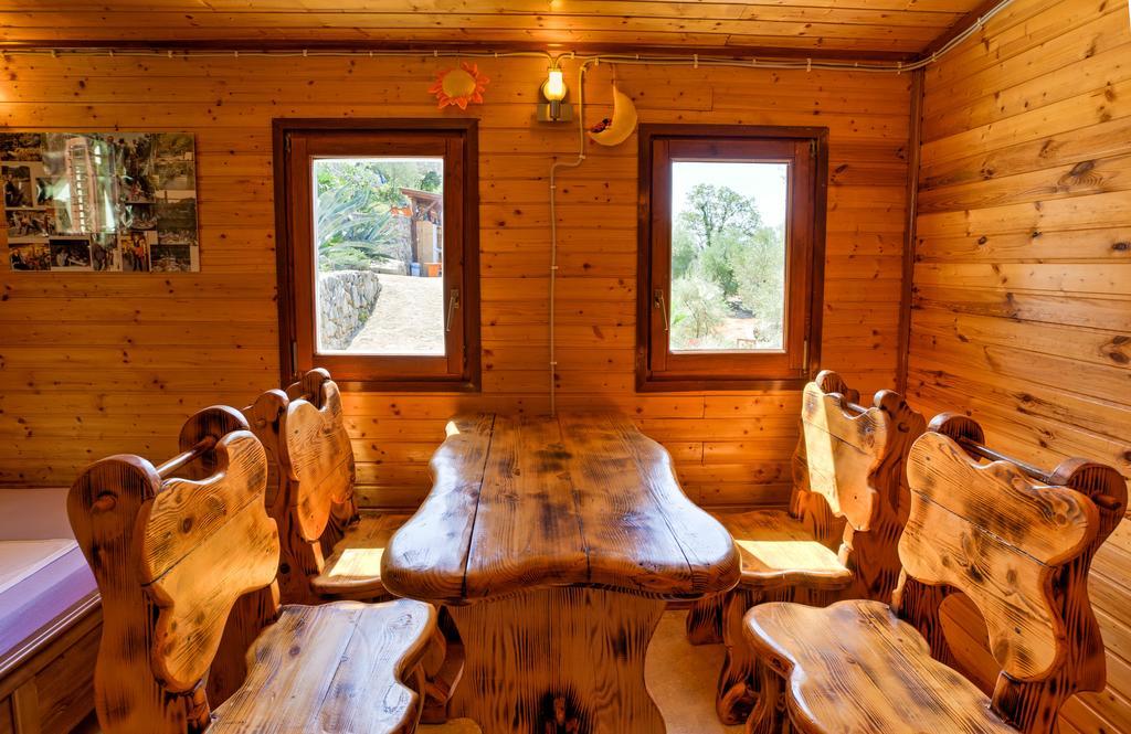 Marusina Olive Hills - Glamping & Minicamp Hotel Punat Buitenkant foto