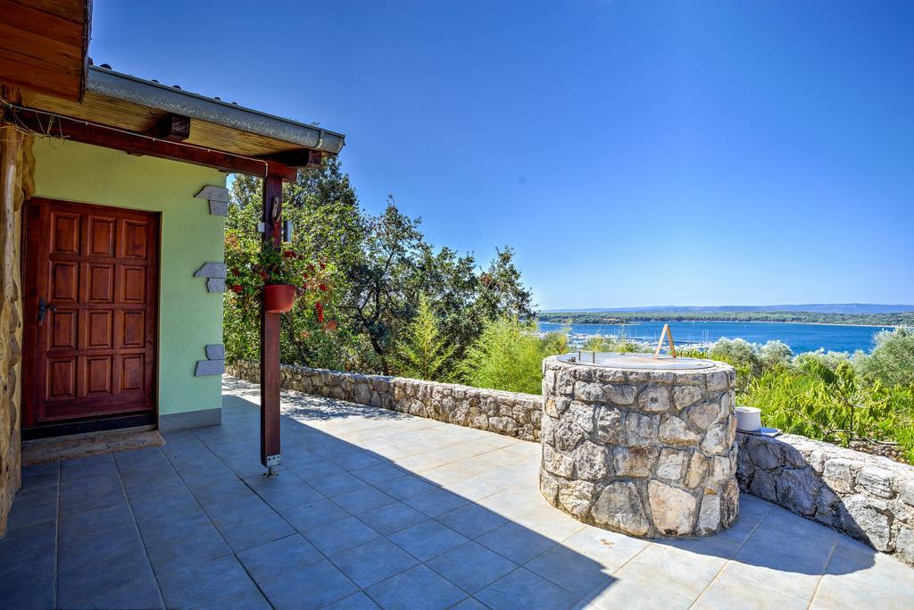 Marusina Olive Hills - Glamping & Minicamp Hotel Punat Buitenkant foto